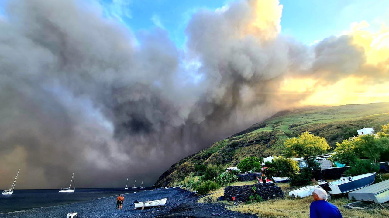 Protezione civile in allerta per eruzione dello Stromboli