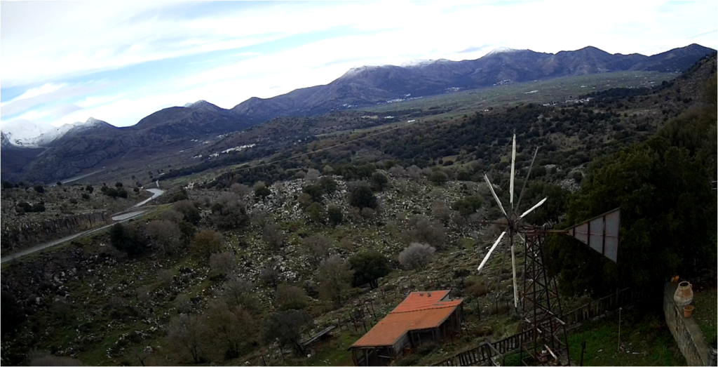 Χανιά: Κατάλευκα τα Λευκά Όρη – Εντυπωσιακές εικόνες