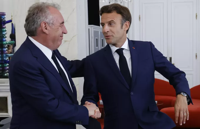 Macron Bayrou